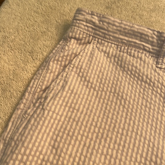 johnnie-O seersucker shorts. 9”inseam. 32 - Picture 4 of 7